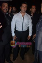 Salman Khan at Nitish Rane_s wedding reception in Mahalaxmi Race Course on 28th Nov 2010 (5).JPG